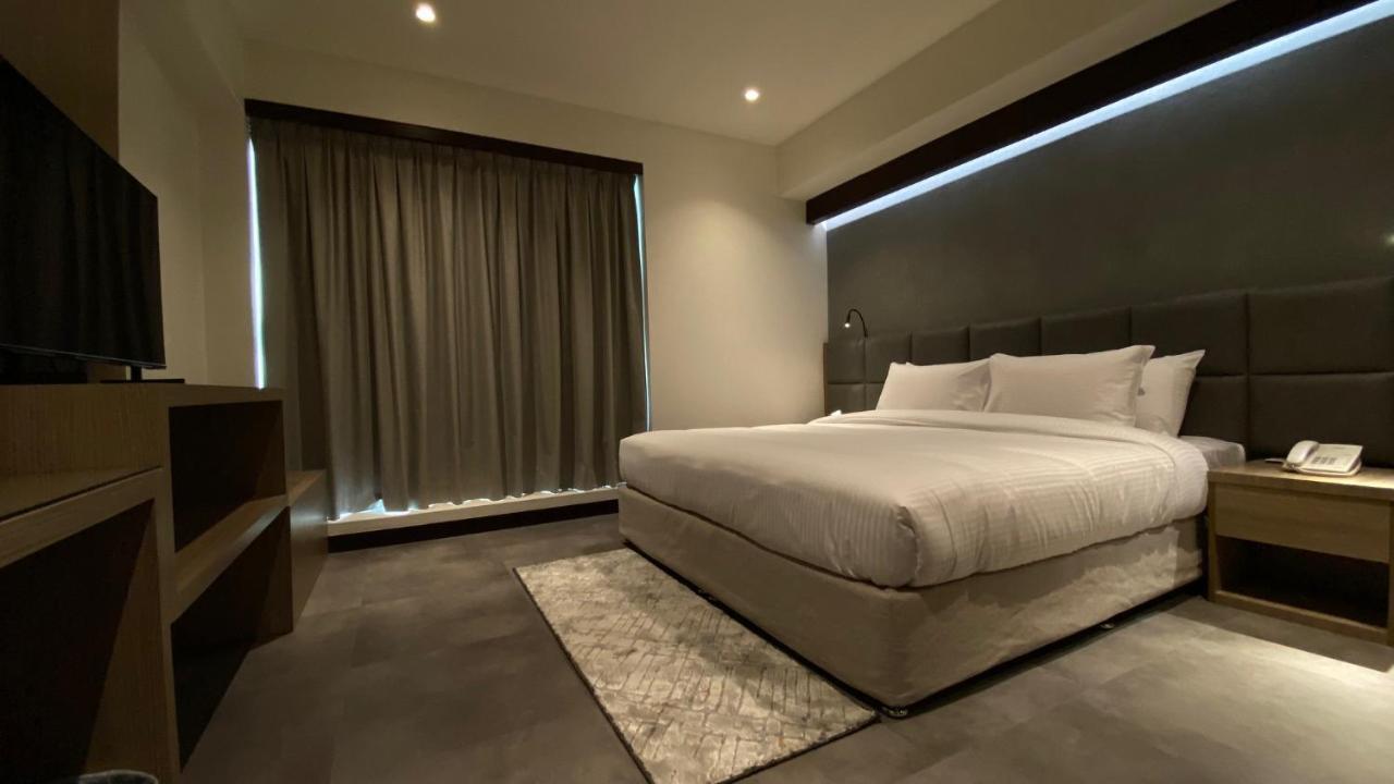 Sitara Hotel Apartment Dubai Ngoại thất bức ảnh